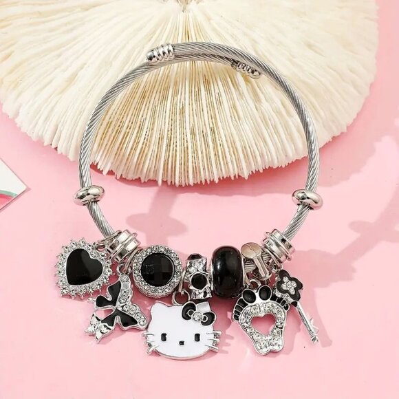 Hello Kitty Charm Bracelet Sanrio Rhinestone Heart Key Emo Beads Trendy Glam Fun - Picture 1 of 4